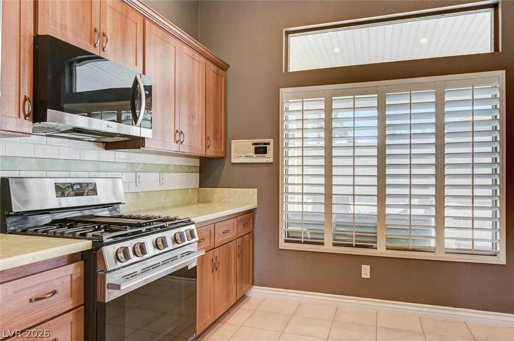 1739 Running Creek, Las Vegas, NV 89031