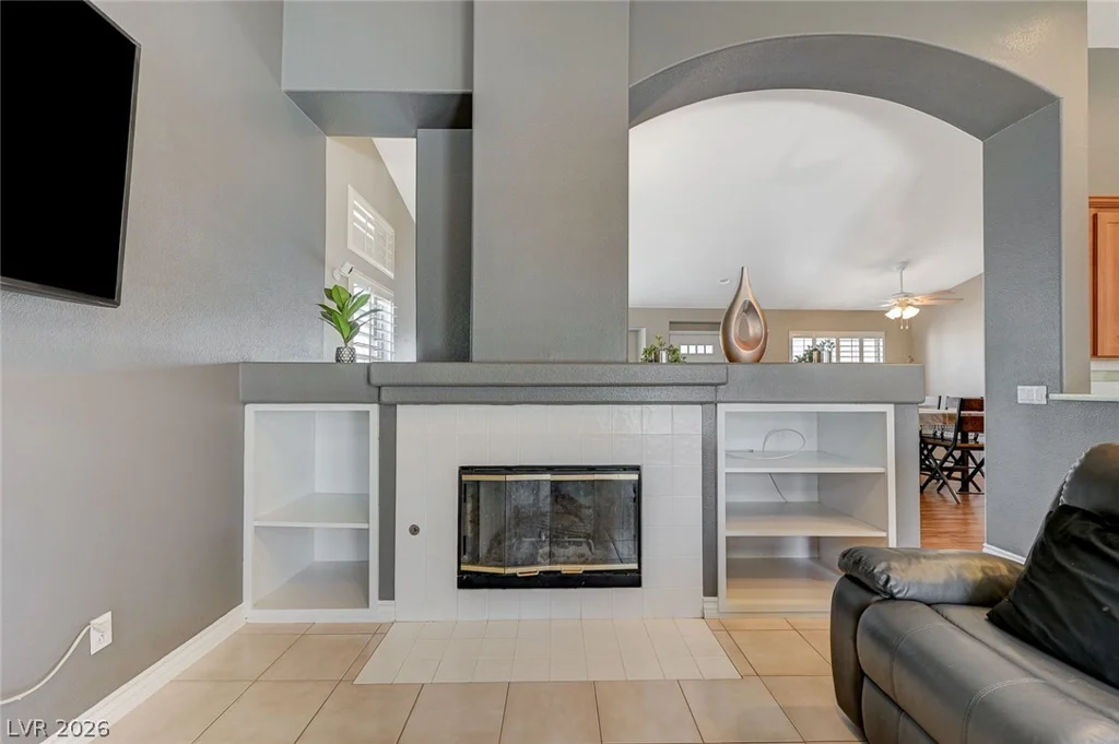 1739 Running Creek, Las Vegas, NV 89031