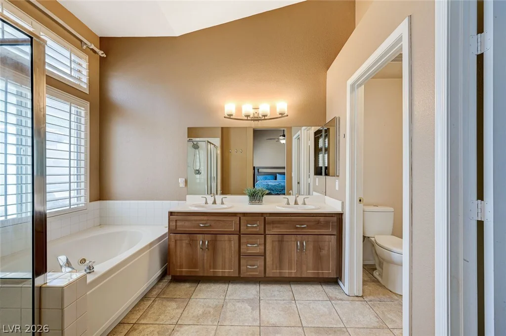 1739 Running Creek, Las Vegas, NV 89031