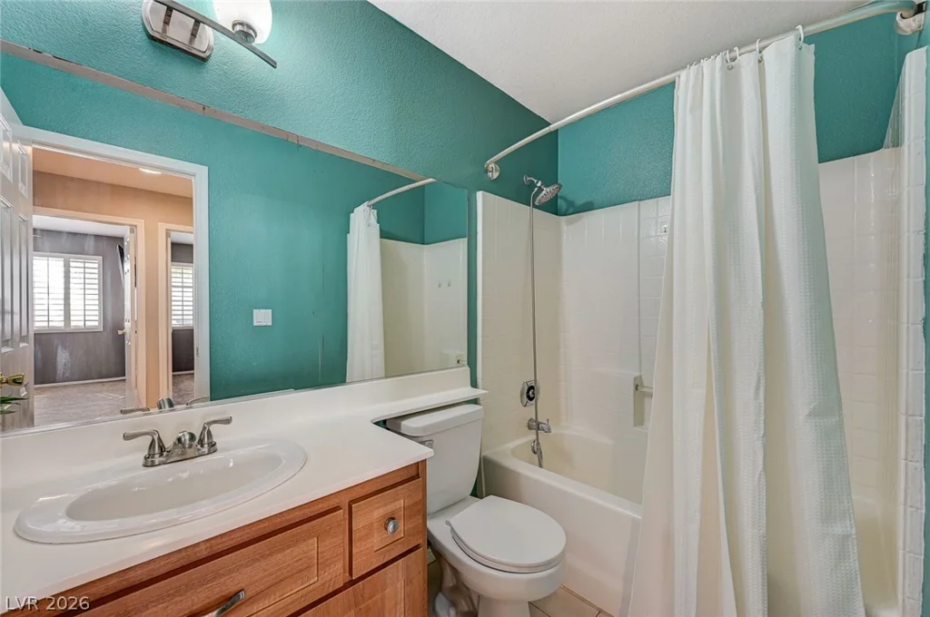 1739 Running Creek, Las Vegas, NV 89031