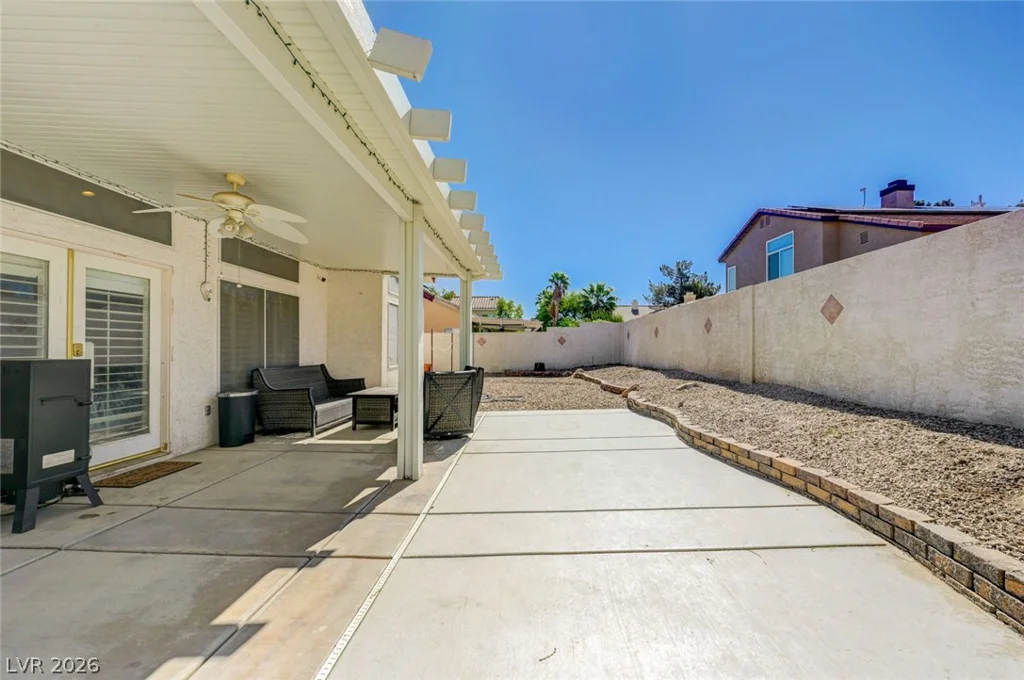 1739 Running Creek, Las Vegas, NV 89031