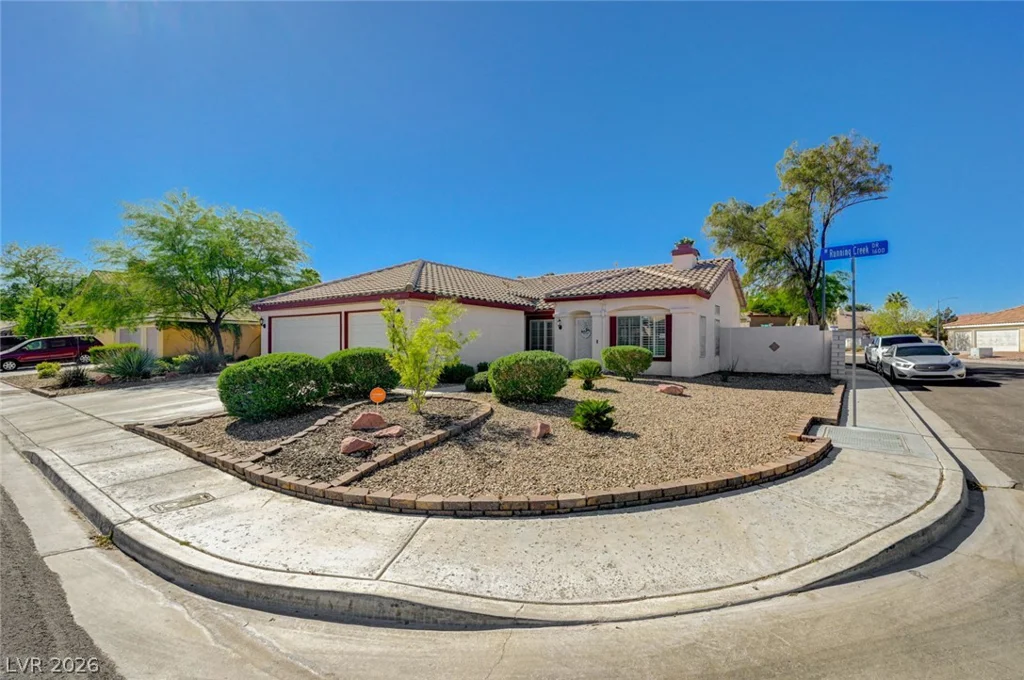 1739 Running Creek, Las Vegas, NV 89031