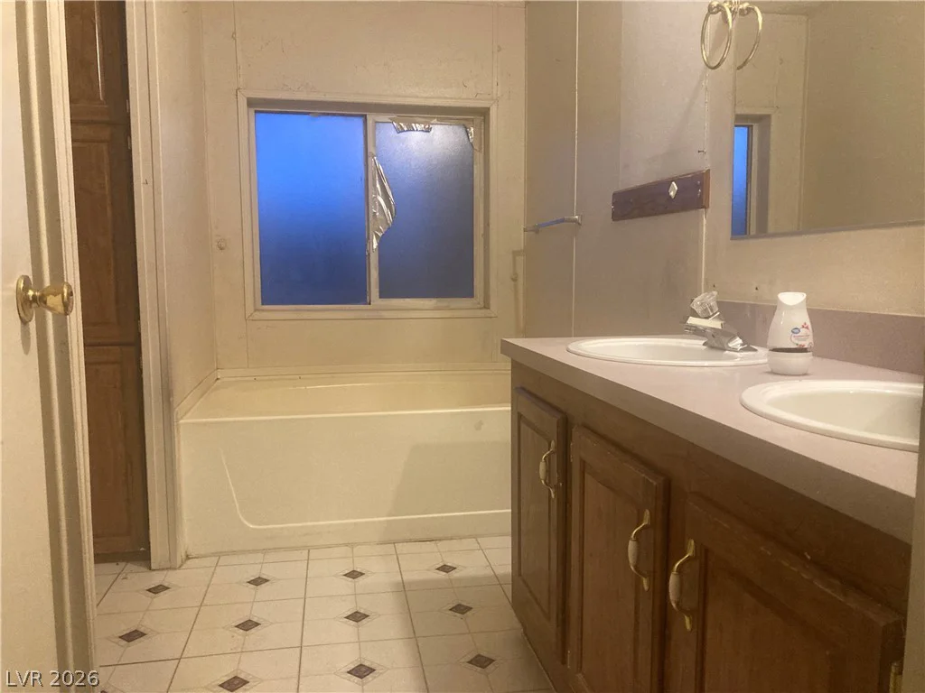 2020 Tonya, Pahrump, NV 89060