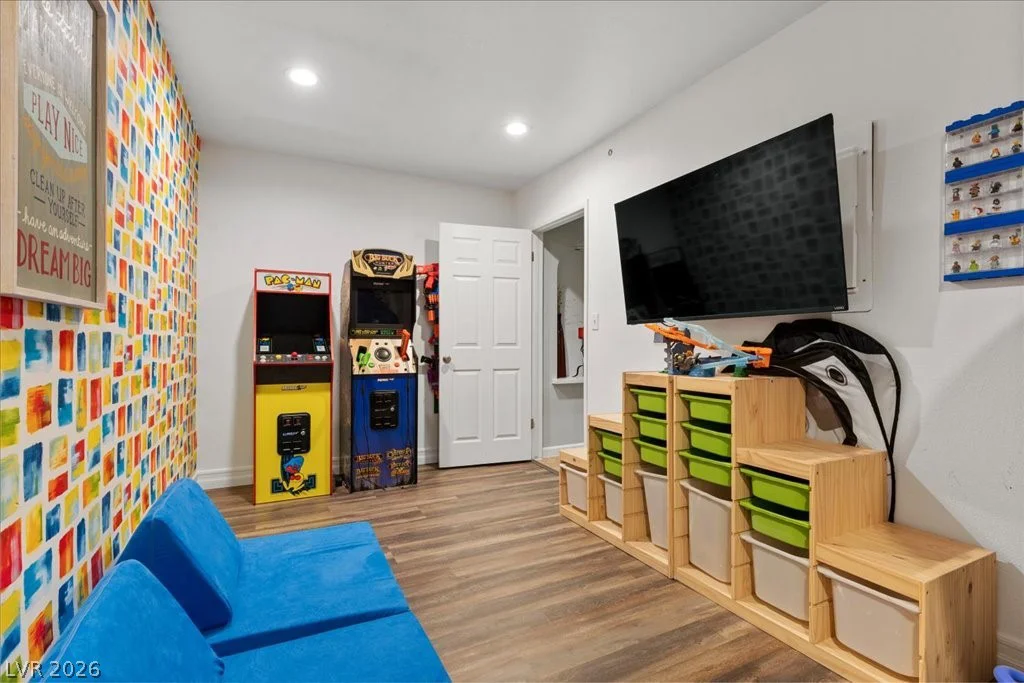 6120 Feldman, Las Vegas, NV 89118