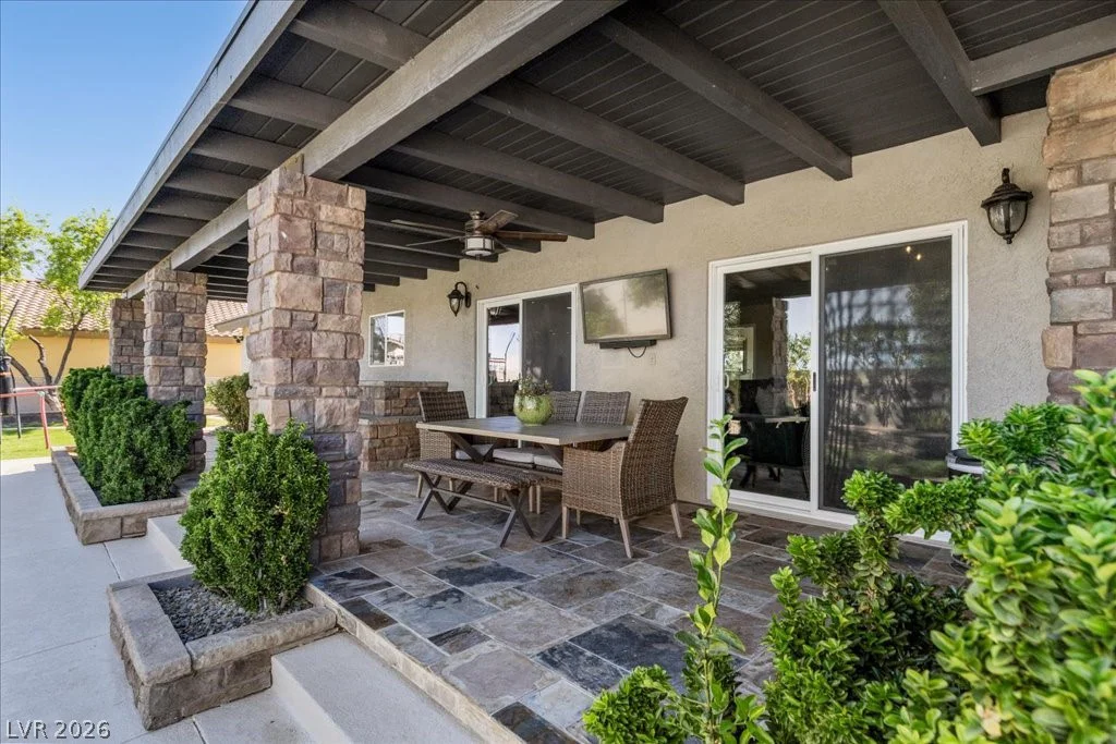 6120 Feldman, Las Vegas, NV 89118