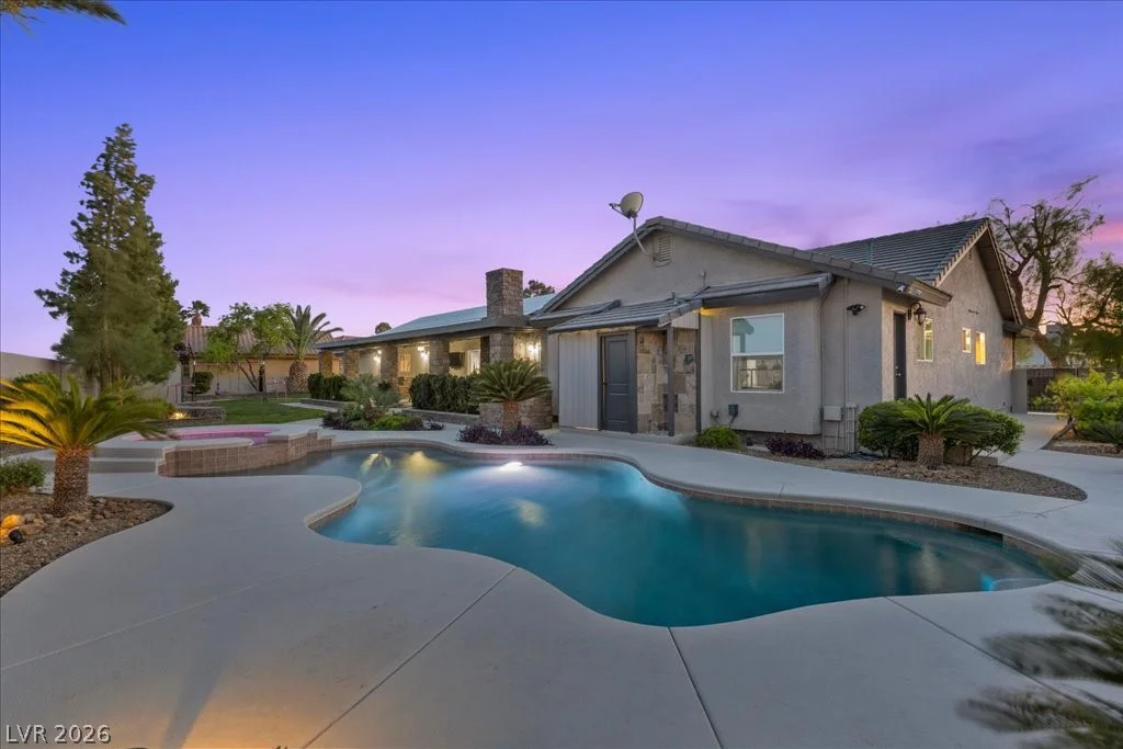 6120 Feldman, Las Vegas, NV 89118
