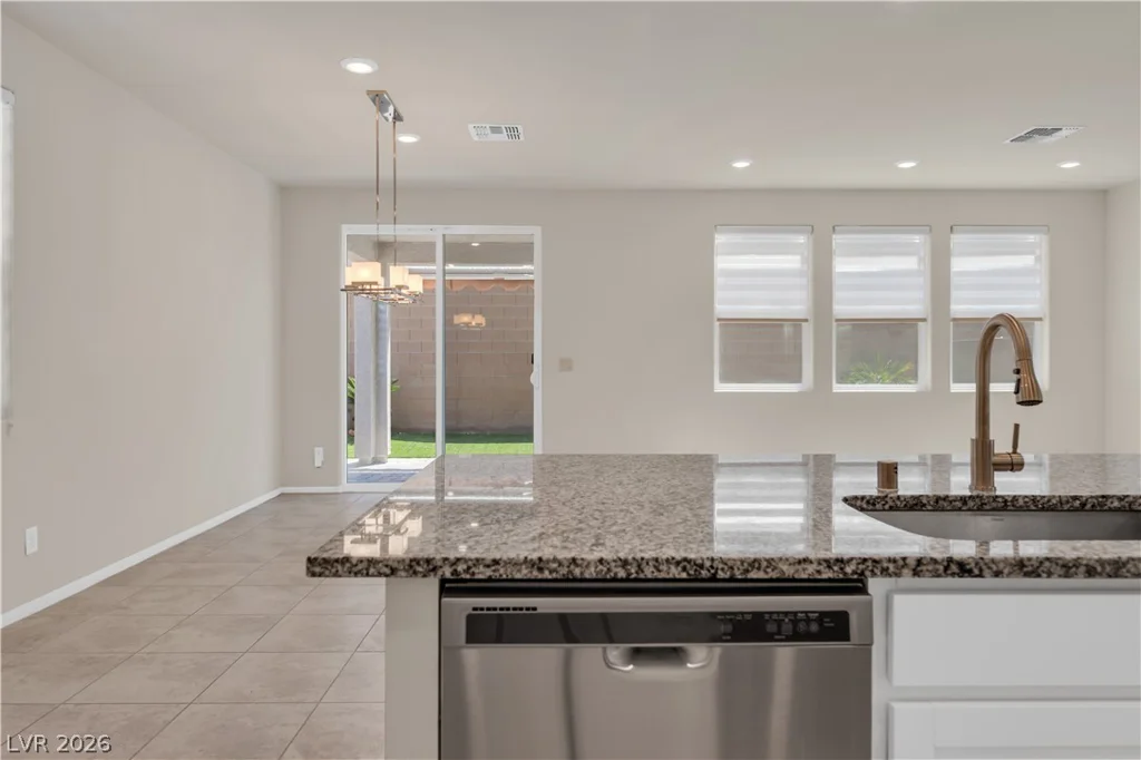 8755 Rio Andir, Las Vegas, NV 89148