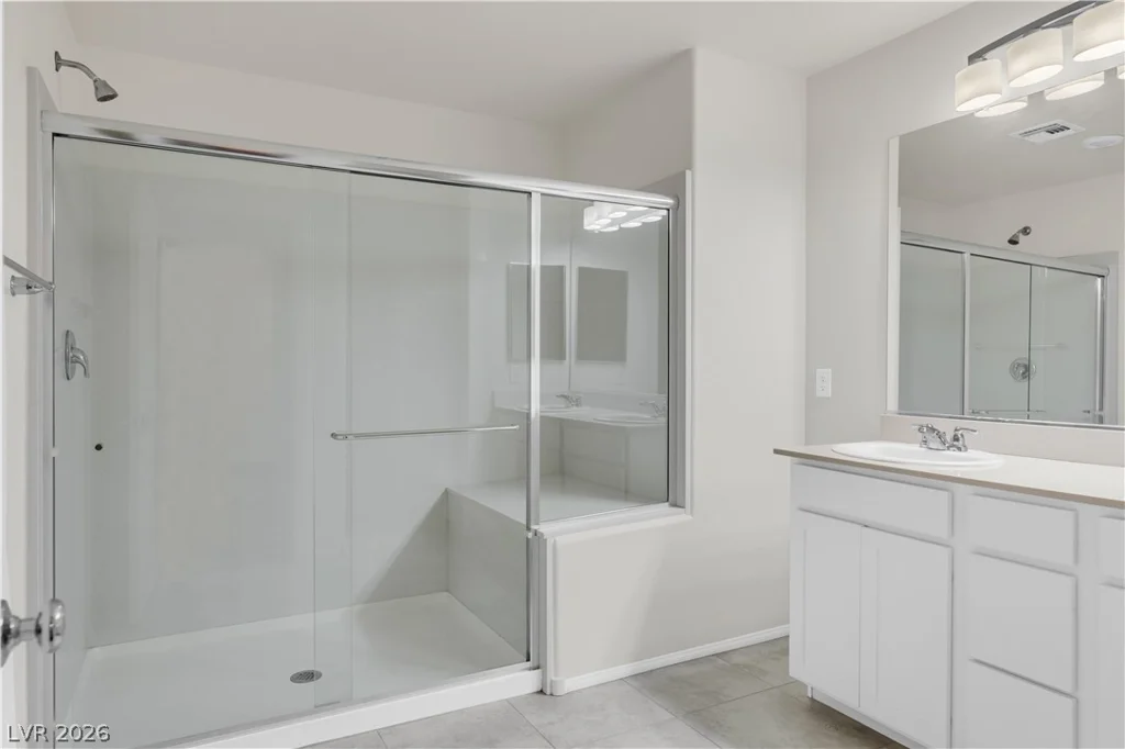 8755 Rio Andir, Las Vegas, NV 89148