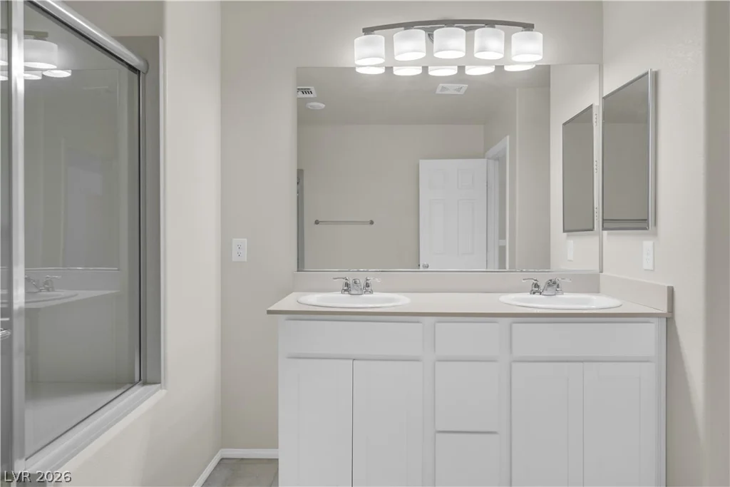 8755 Rio Andir, Las Vegas, NV 89148