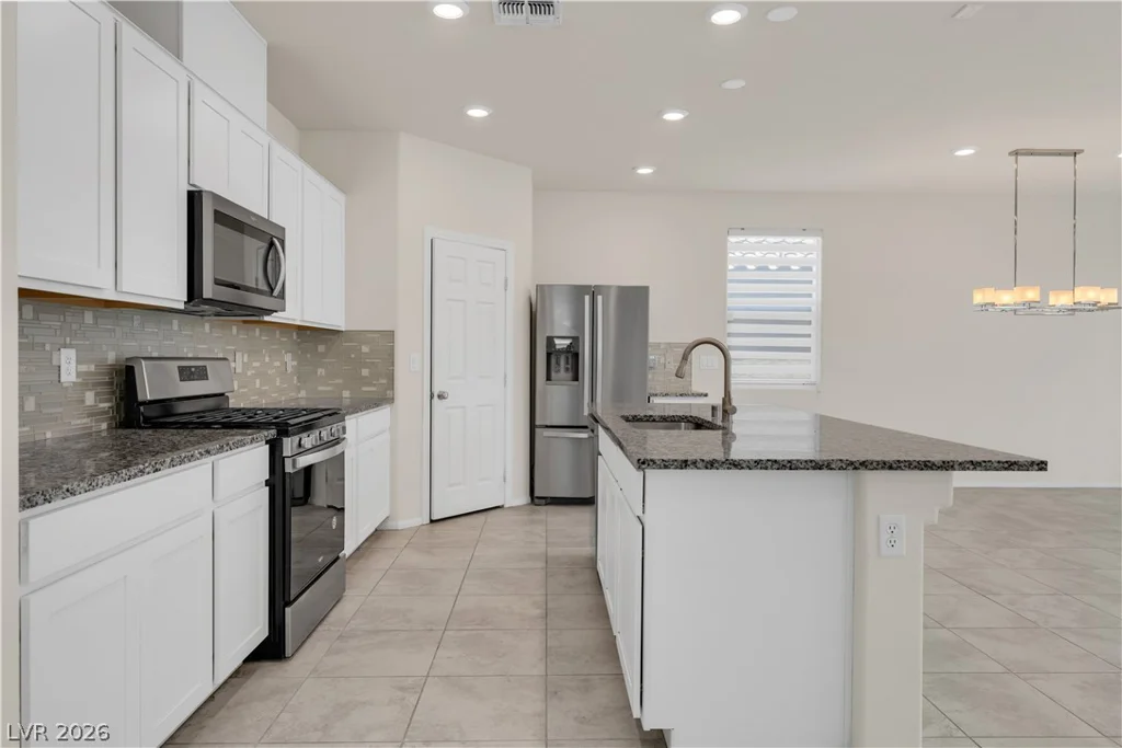 8755 Rio Andir, Las Vegas, NV 89148