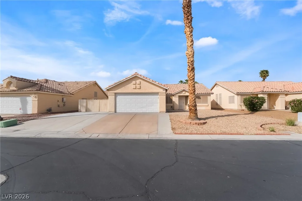 4637 Brently, Las Vegas, NV 89122