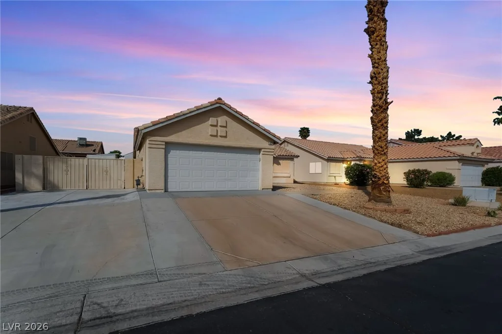 4637 Brently, Las Vegas, NV 89122