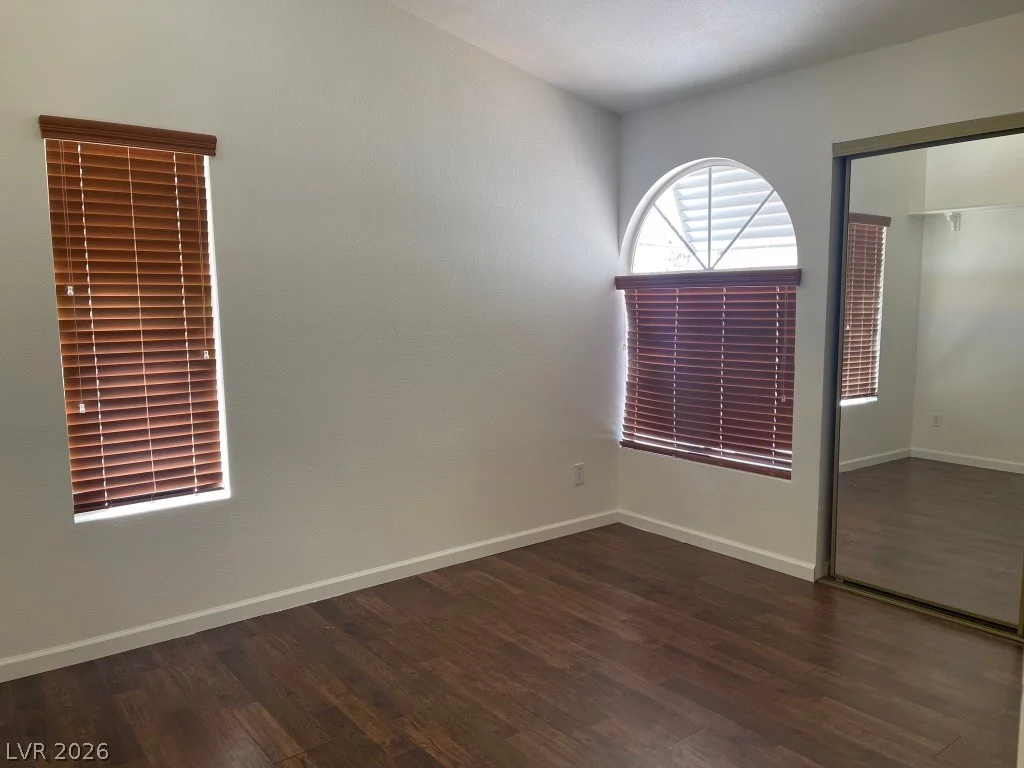 7182 Paradise Bay, Las Vegas, NV 89119