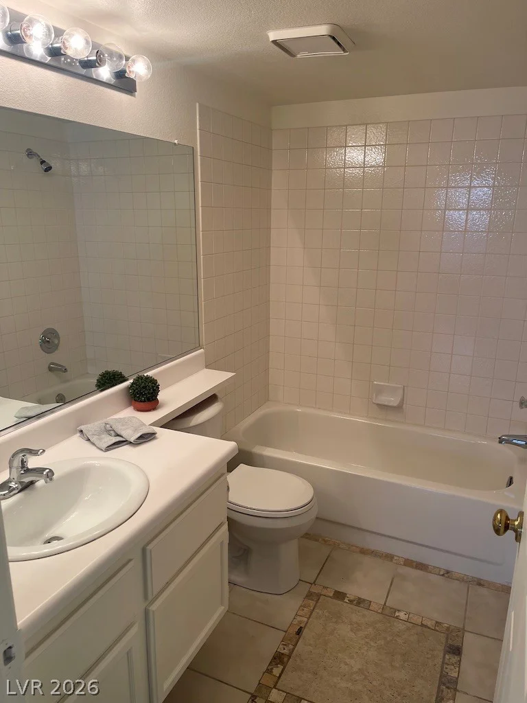 7182 Paradise Bay, Las Vegas, NV 89119