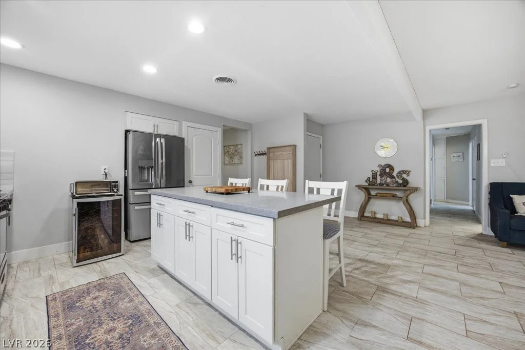 4221 Esmeralda, Las Vegas, NV 89102