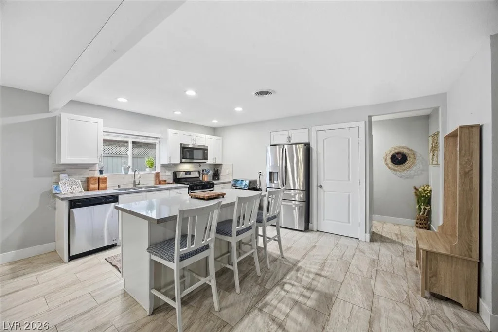 4221 Esmeralda, Las Vegas, NV 89102
