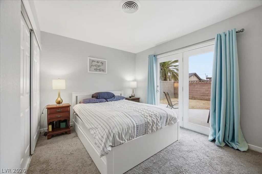 4221 Esmeralda, Las Vegas, NV 89102