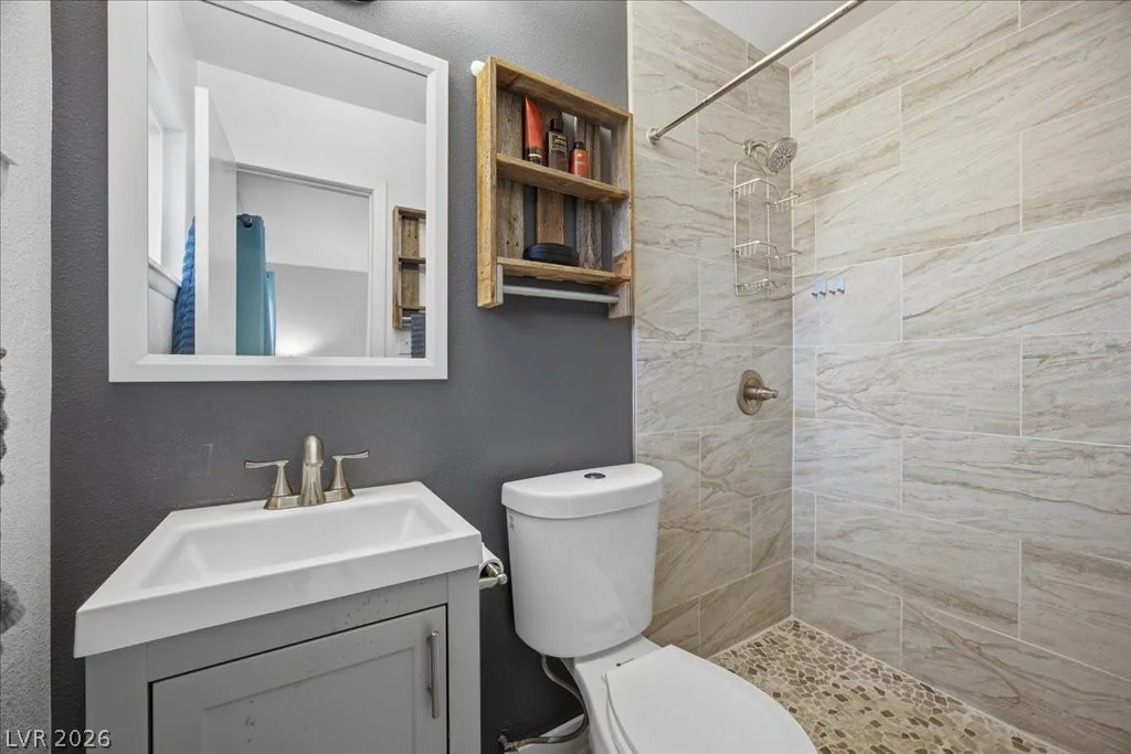 4221 Esmeralda, Las Vegas, NV 89102