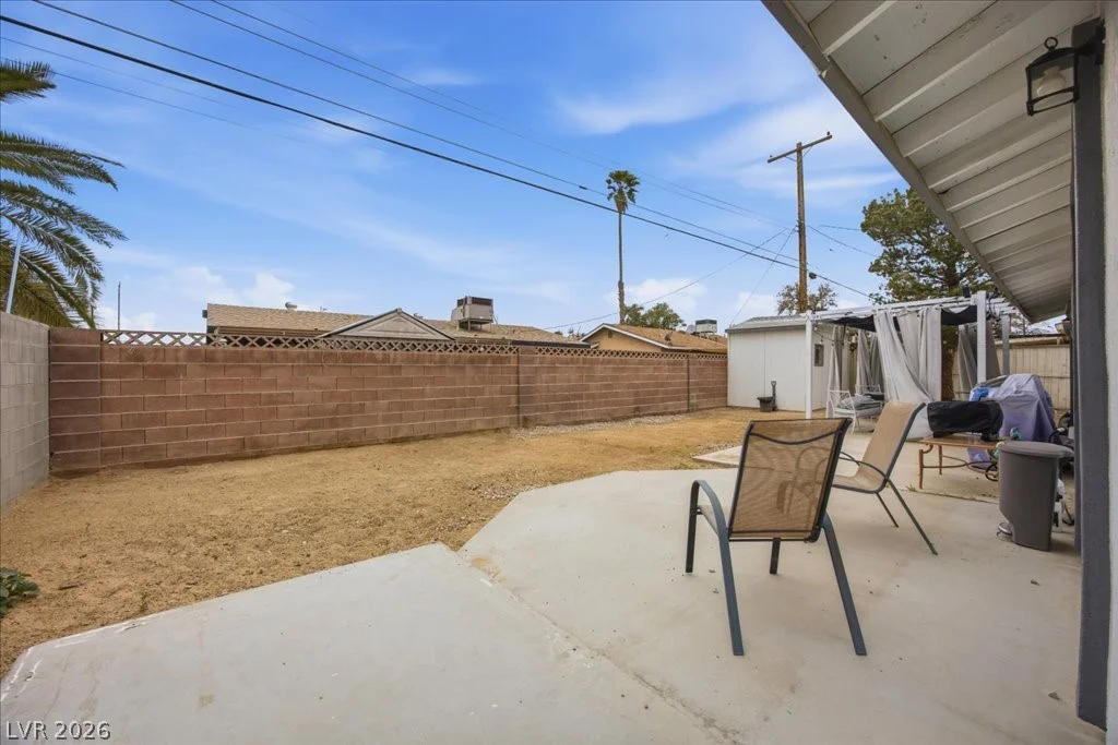 4221 Esmeralda, Las Vegas, NV 89102