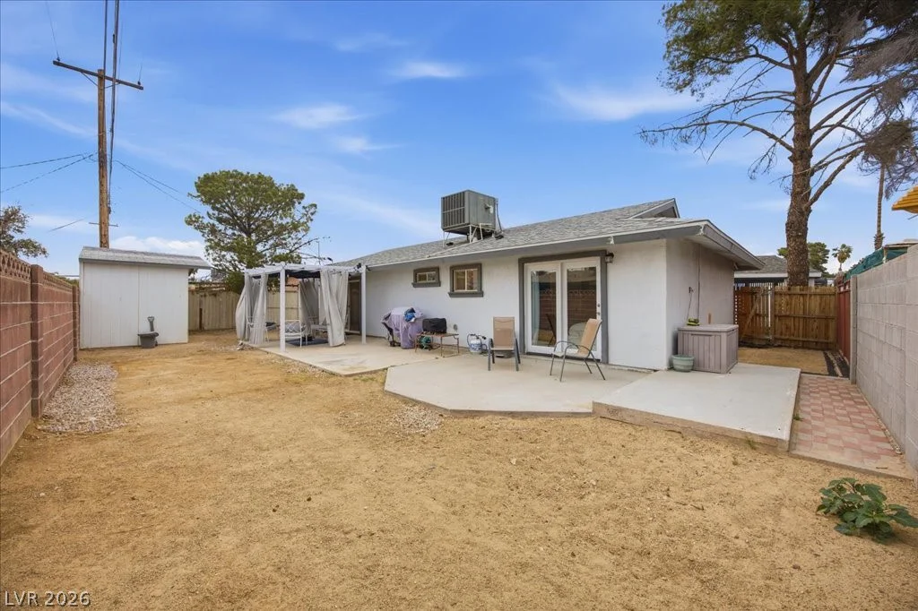 4221 Esmeralda, Las Vegas, NV 89102