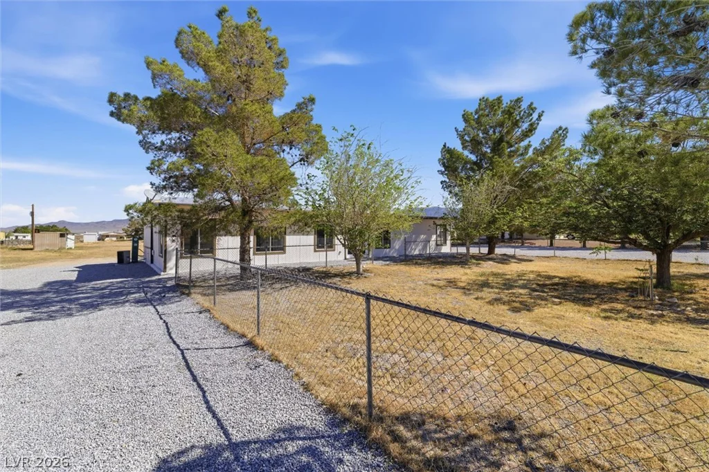 3660 Paiute, Pahrump, NV 89061