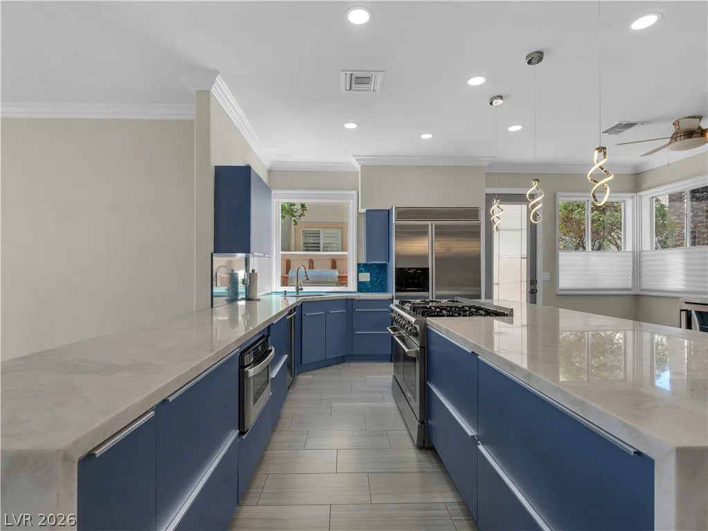 8740 Carlitas Joy, Las Vegas, NV 89117