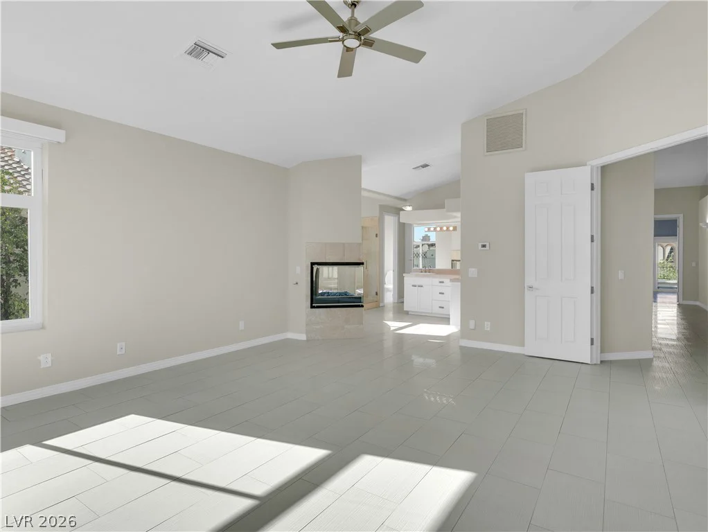 8740 Carlitas Joy, Las Vegas, NV 89117