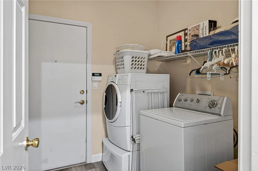 2484 Lower Meadows, Henderson, NV 89052