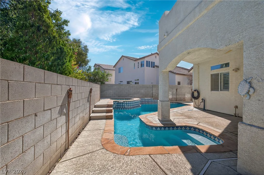 2484 Lower Meadows, Henderson, NV 89052