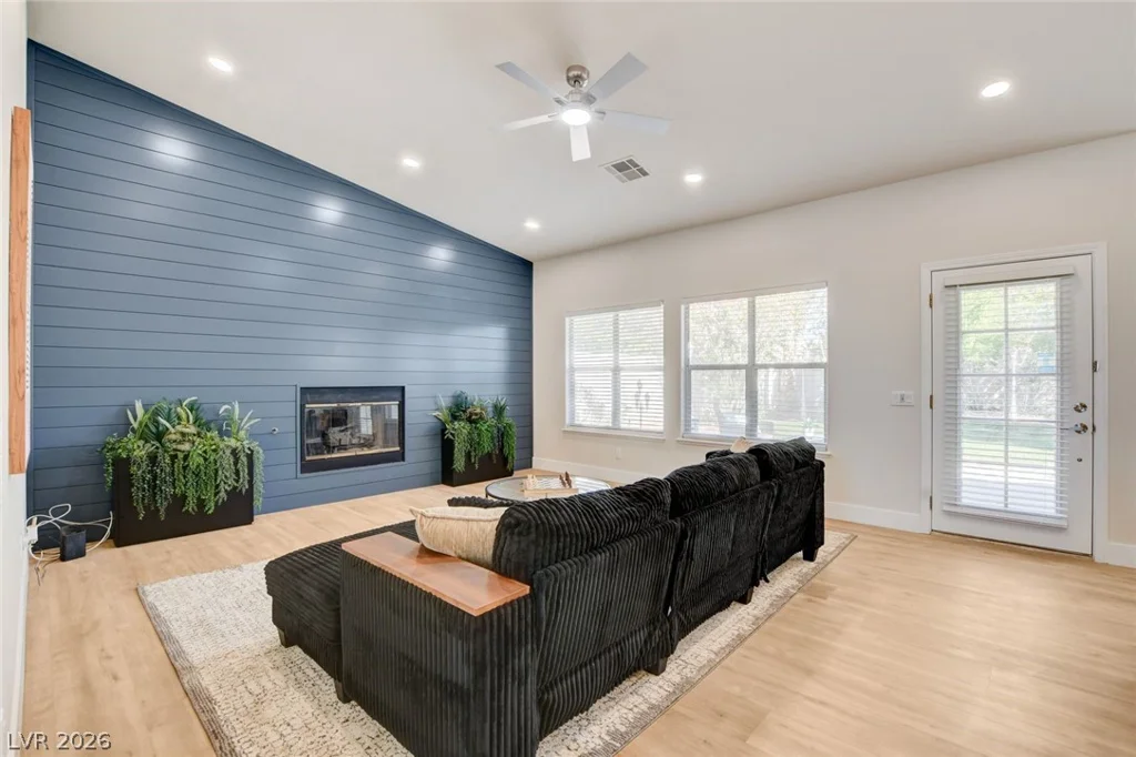 7342 Rockwood, Las Vegas, NV 89129