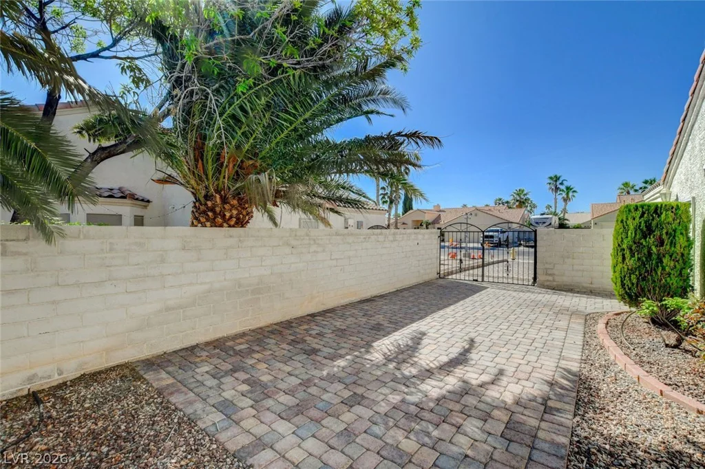 7342 Rockwood, Las Vegas, NV 89129