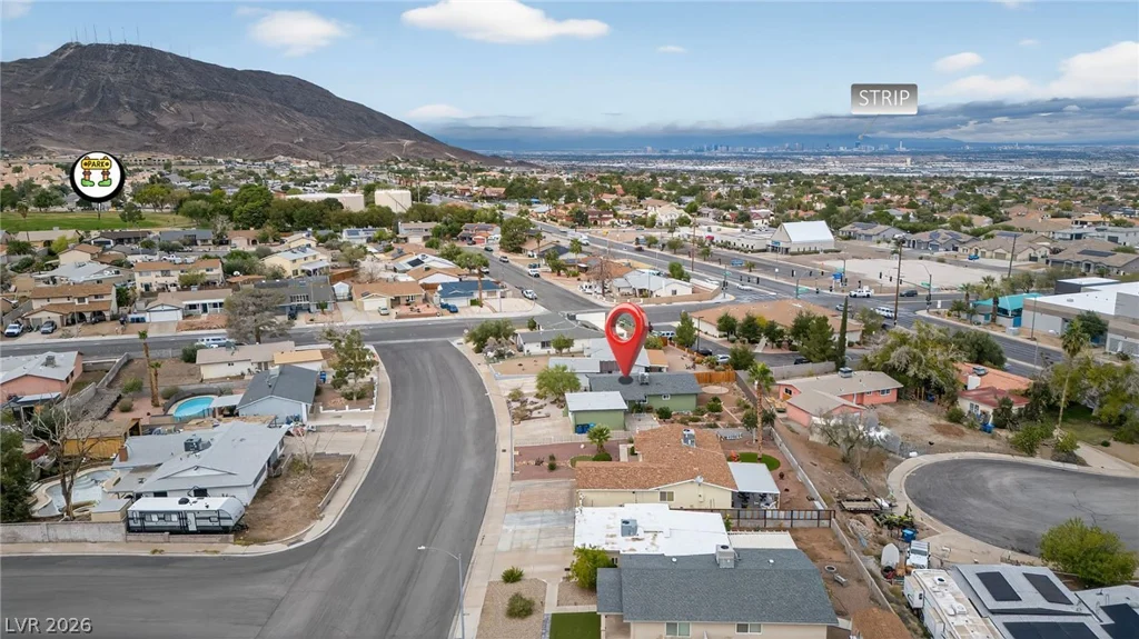 405 Scenic Dr, Henderson, NV 89002