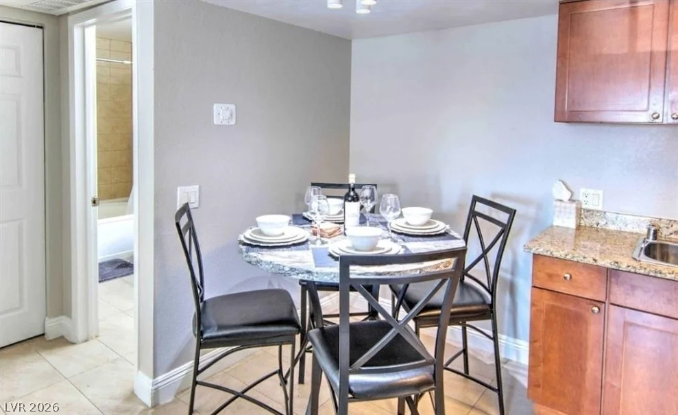 4200 Valley View, Las Vegas, NV 89103