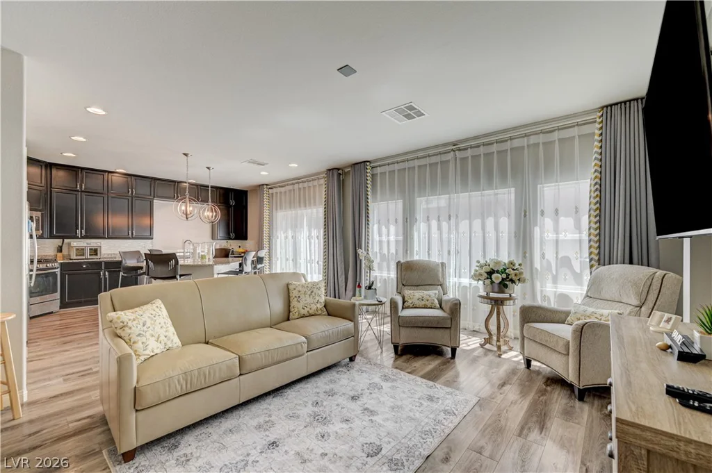 6543 Averill Creek, Las Vegas, NV 89118