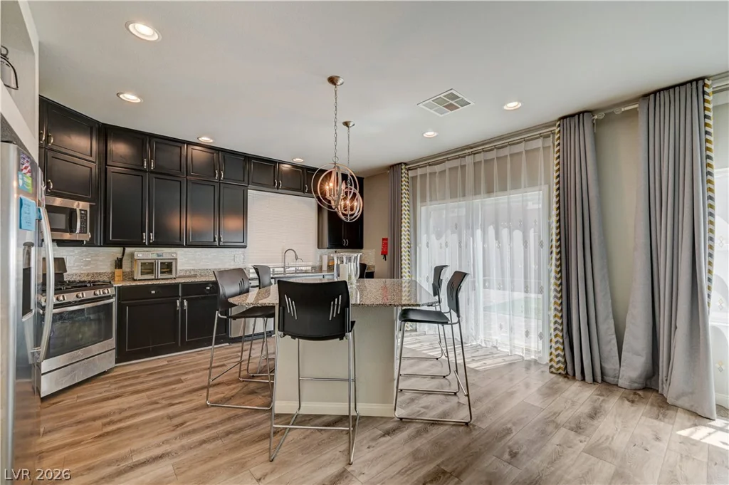 6543 Averill Creek, Las Vegas, NV 89118