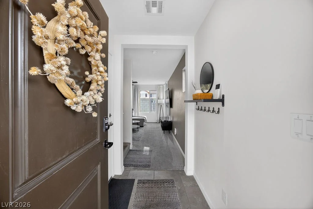 5196 Clatsop, Las Vegas, NV 89122