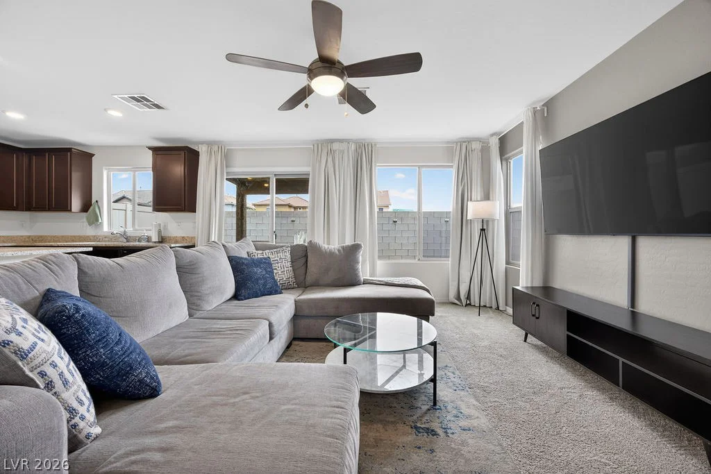 5196 Clatsop, Las Vegas, NV 89122