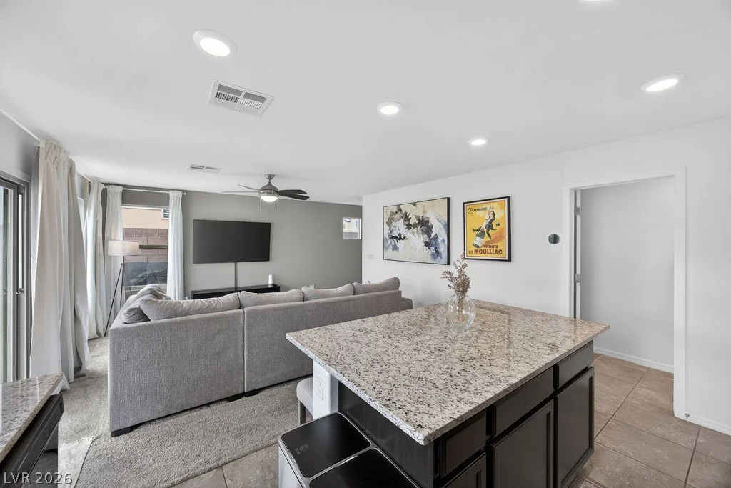 5196 Clatsop, Las Vegas, NV 89122