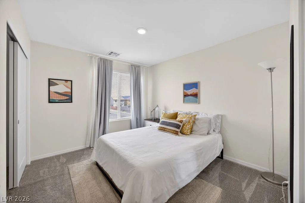 5196 Clatsop, Las Vegas, NV 89122