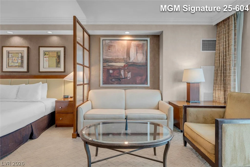 145 Harmon, Las Vegas, NV 89109