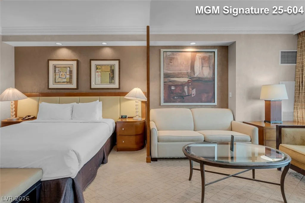 145 Harmon, Las Vegas, NV 89109