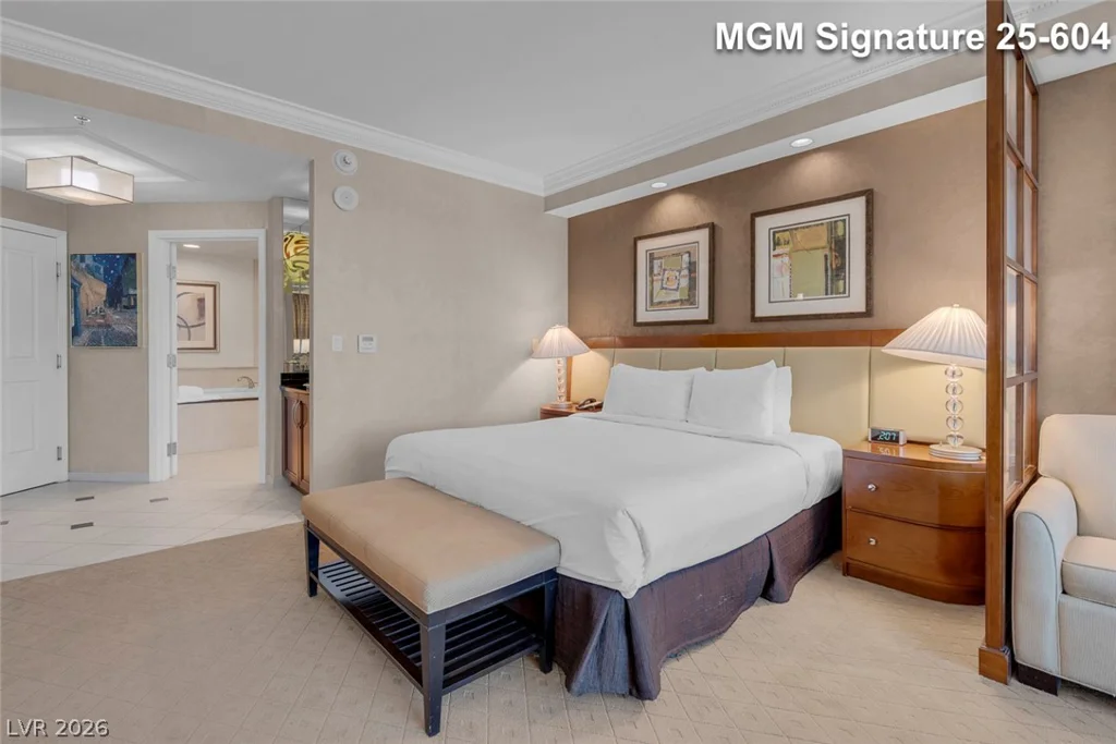 145 Harmon, Las Vegas, NV 89109