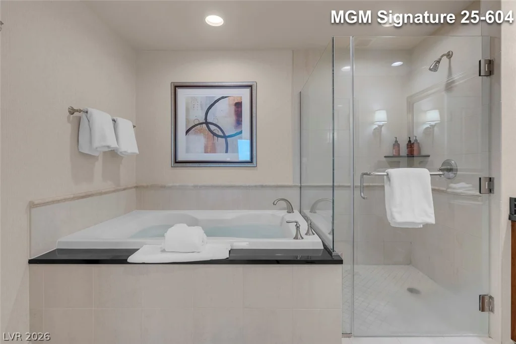 145 Harmon, Las Vegas, NV 89109