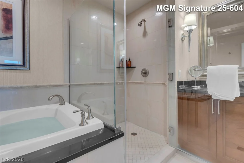 145 Harmon, Las Vegas, NV 89109