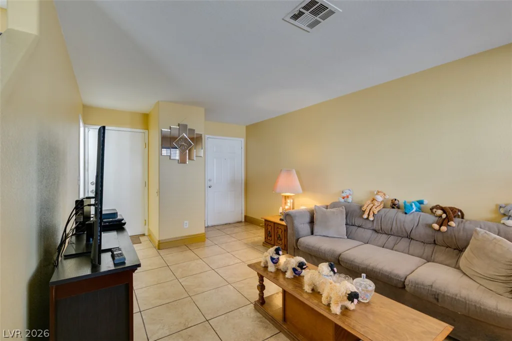 5330 Charleston, Las Vegas, NV 89142