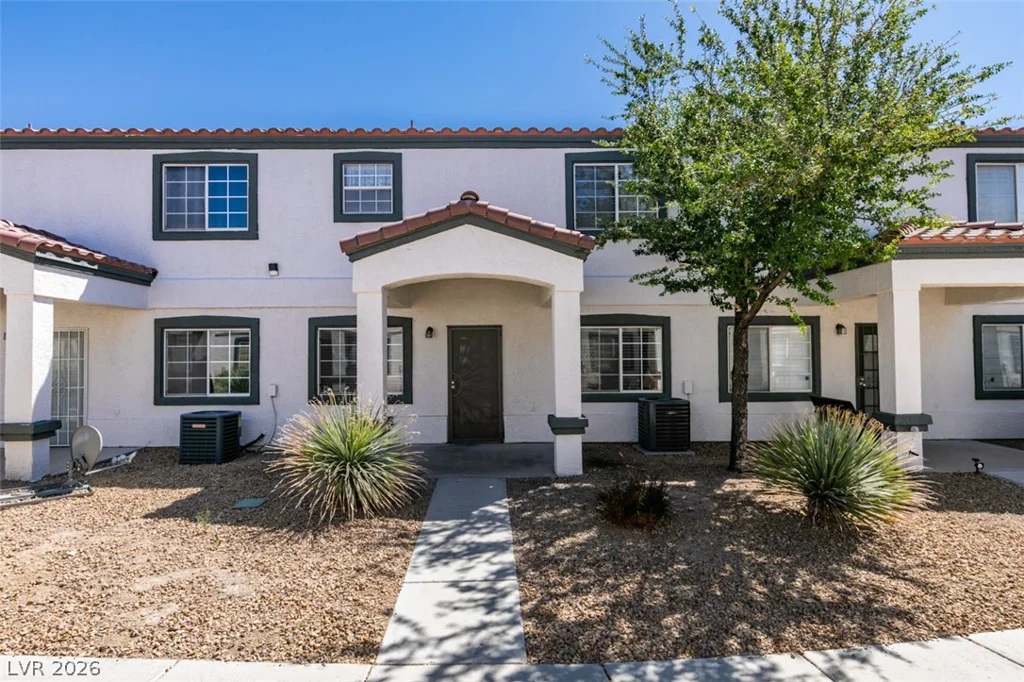 5330 Charleston, Las Vegas, NV 89142