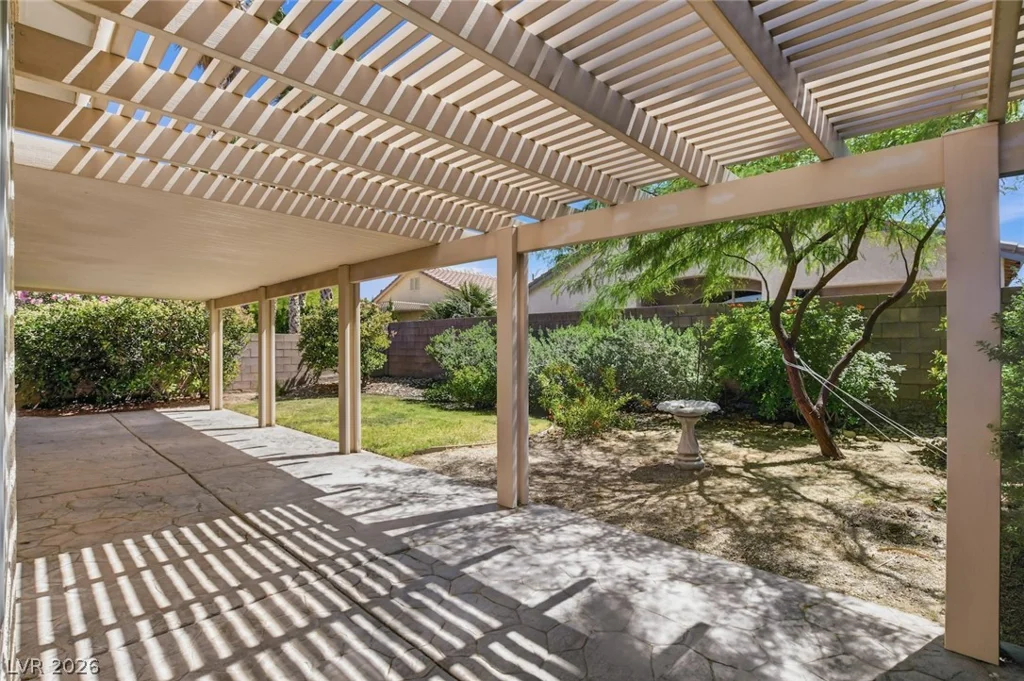 8225 Aurora Peak, Las Vegas, NV 89131