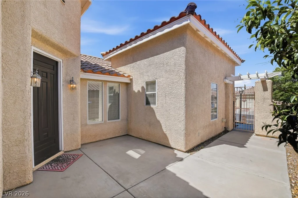 8225 Aurora Peak, Las Vegas, NV 89131