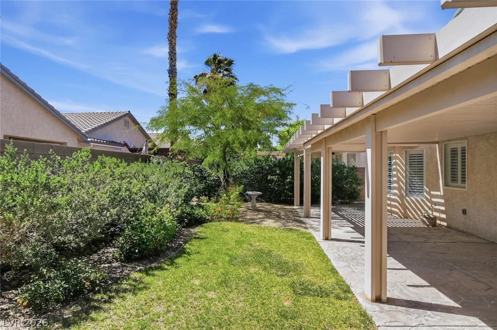 8225 Aurora Peak, Las Vegas, NV 89131