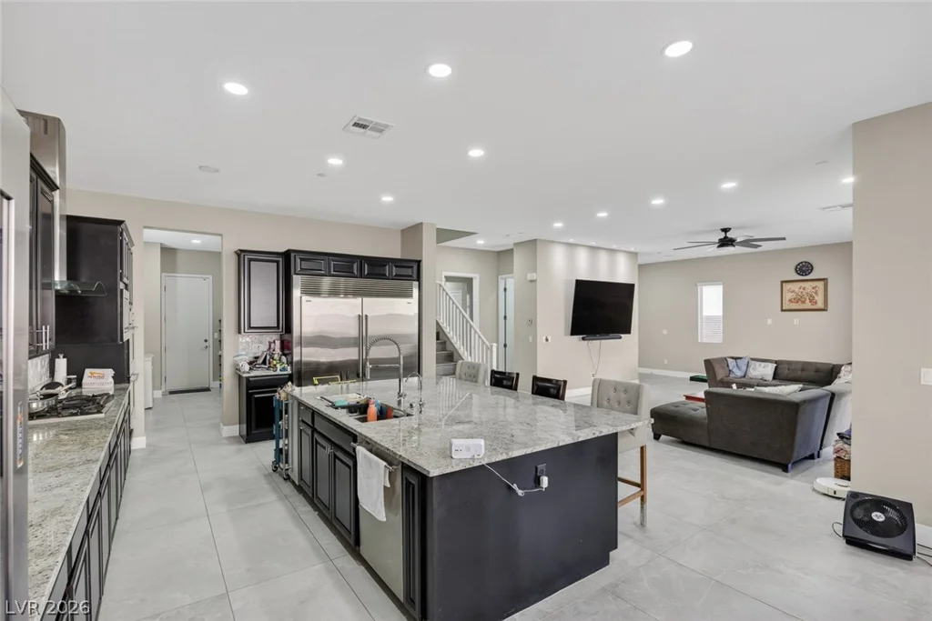 782 Glistening Light, Henderson, NV 89052